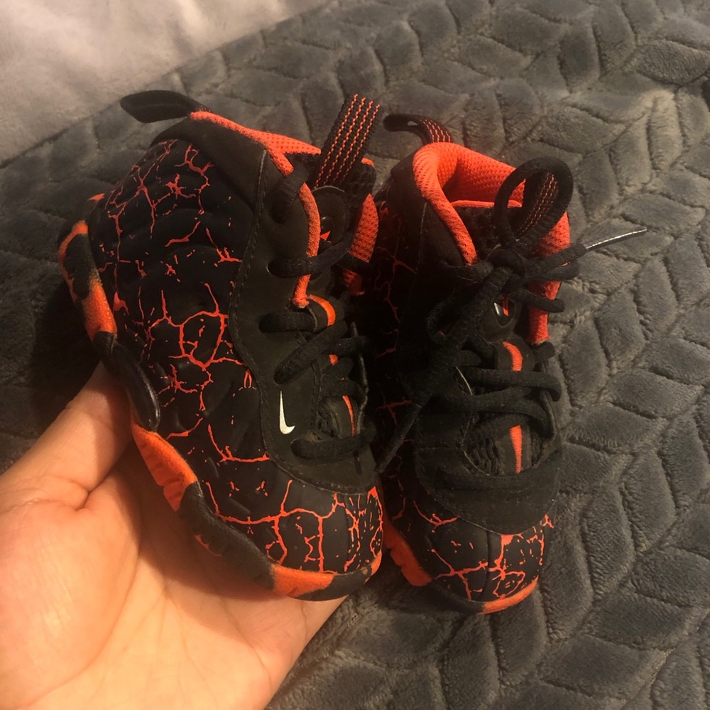 Toddler lava foams